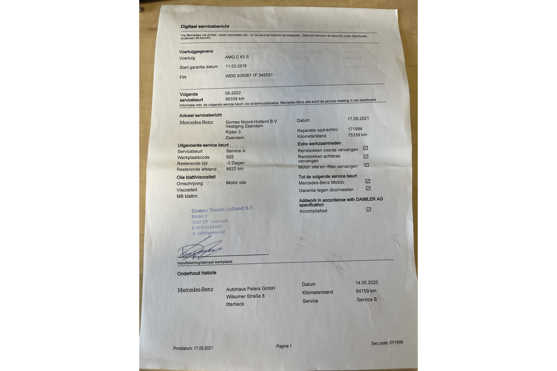 Mercedes-Benz C-Klasse C63S C63 63 S AMG*HUD*IWC*PANO*LED*CARBON*DISTR+